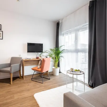 Jaworska 4 Apartment *