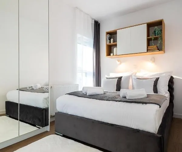 Apartamento Jaworska 4 *